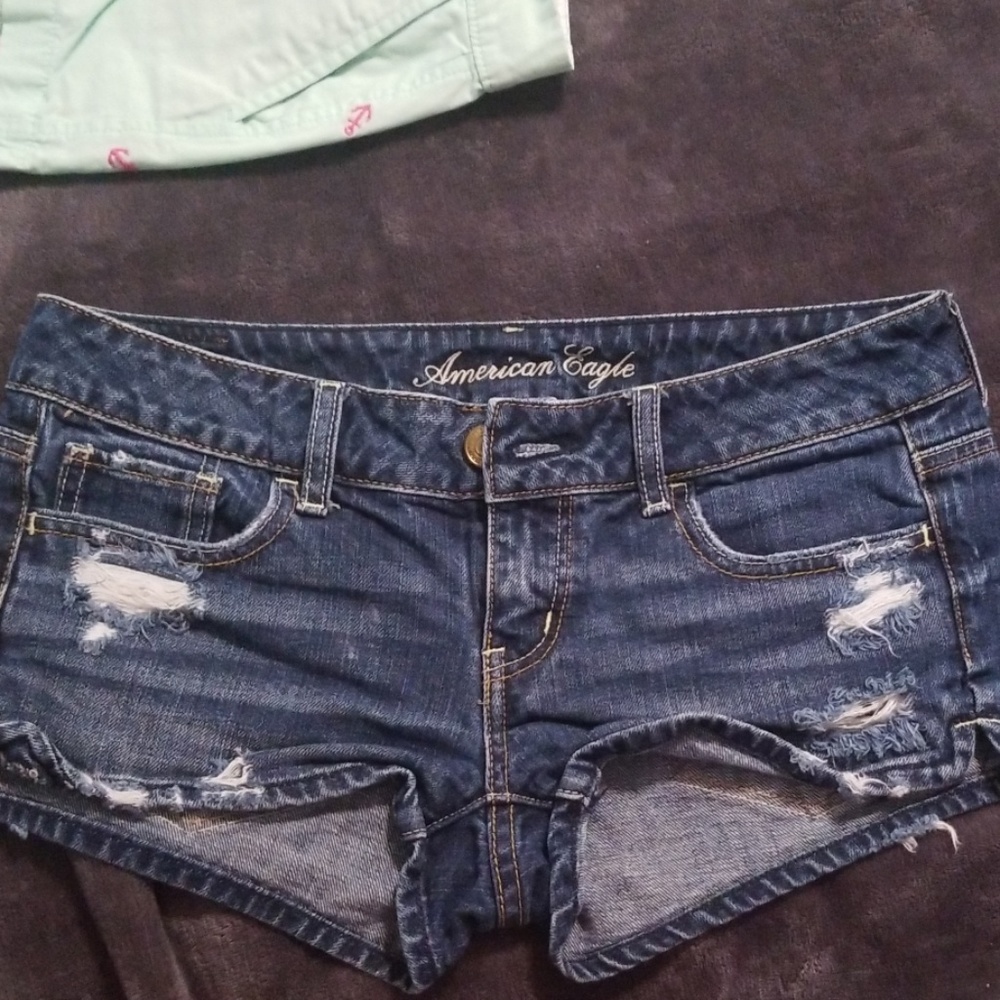 American Eagle distressed denim shorts
